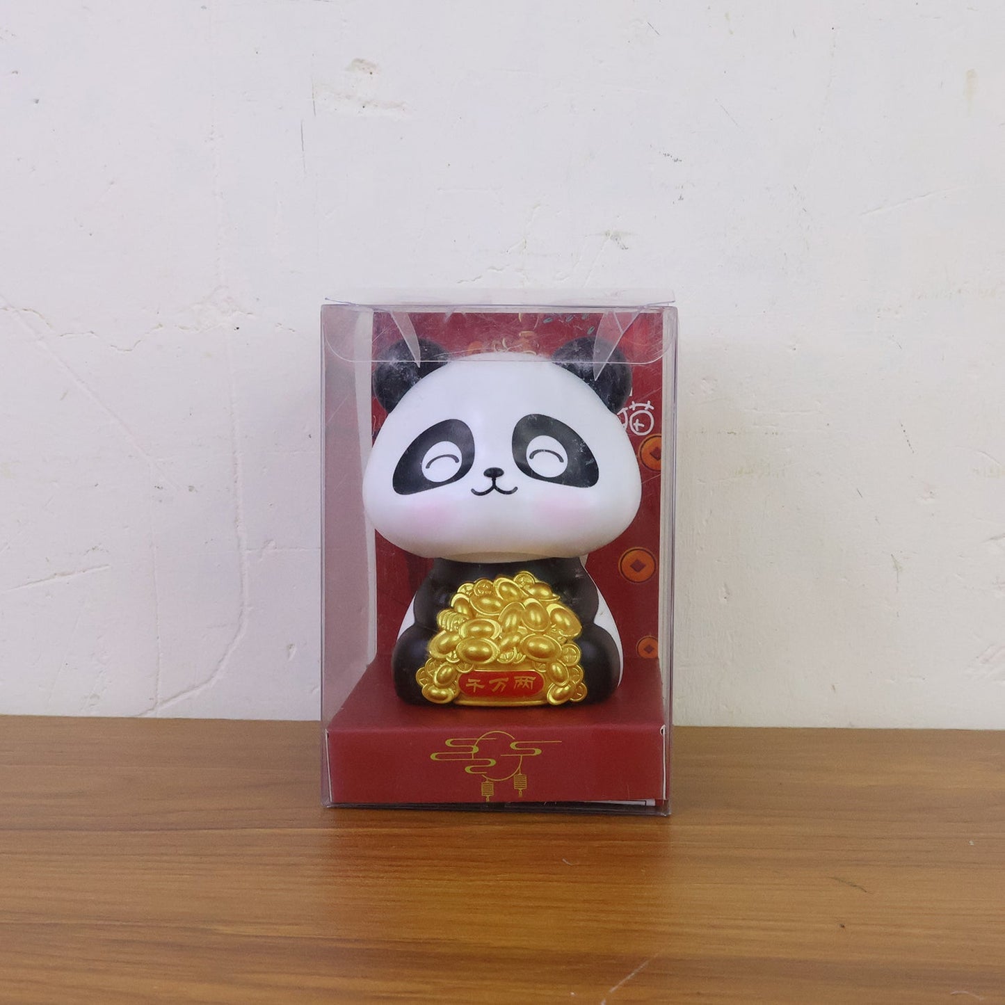 Solar Powered Moving Panda Car Dashboard Decoration – 1 Pc